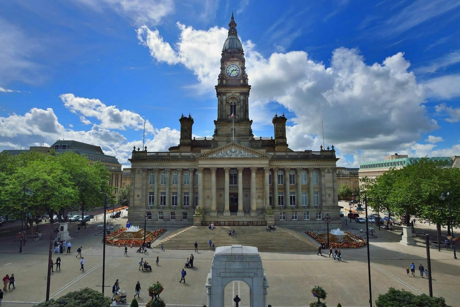 Image of Bolton town hall on a sunny day
